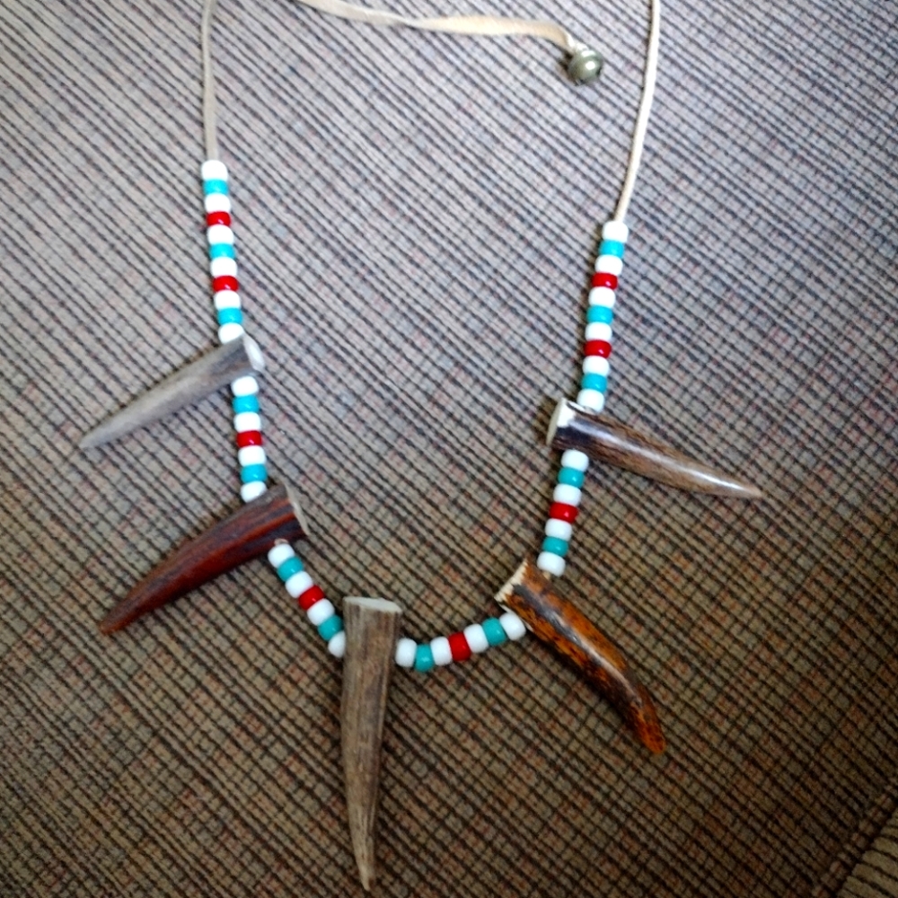 Gorgeous necklace
